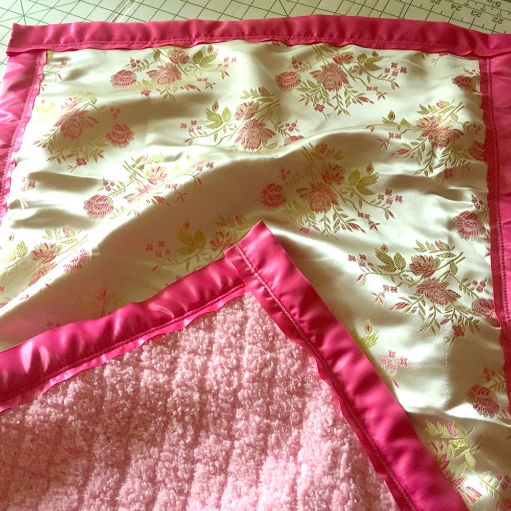 MySweetB’s ❤️MadewithLove Built to Last Blankets🚼
