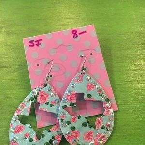 Texas knock out earrings