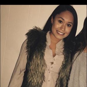 Meet your Posher, Marissa