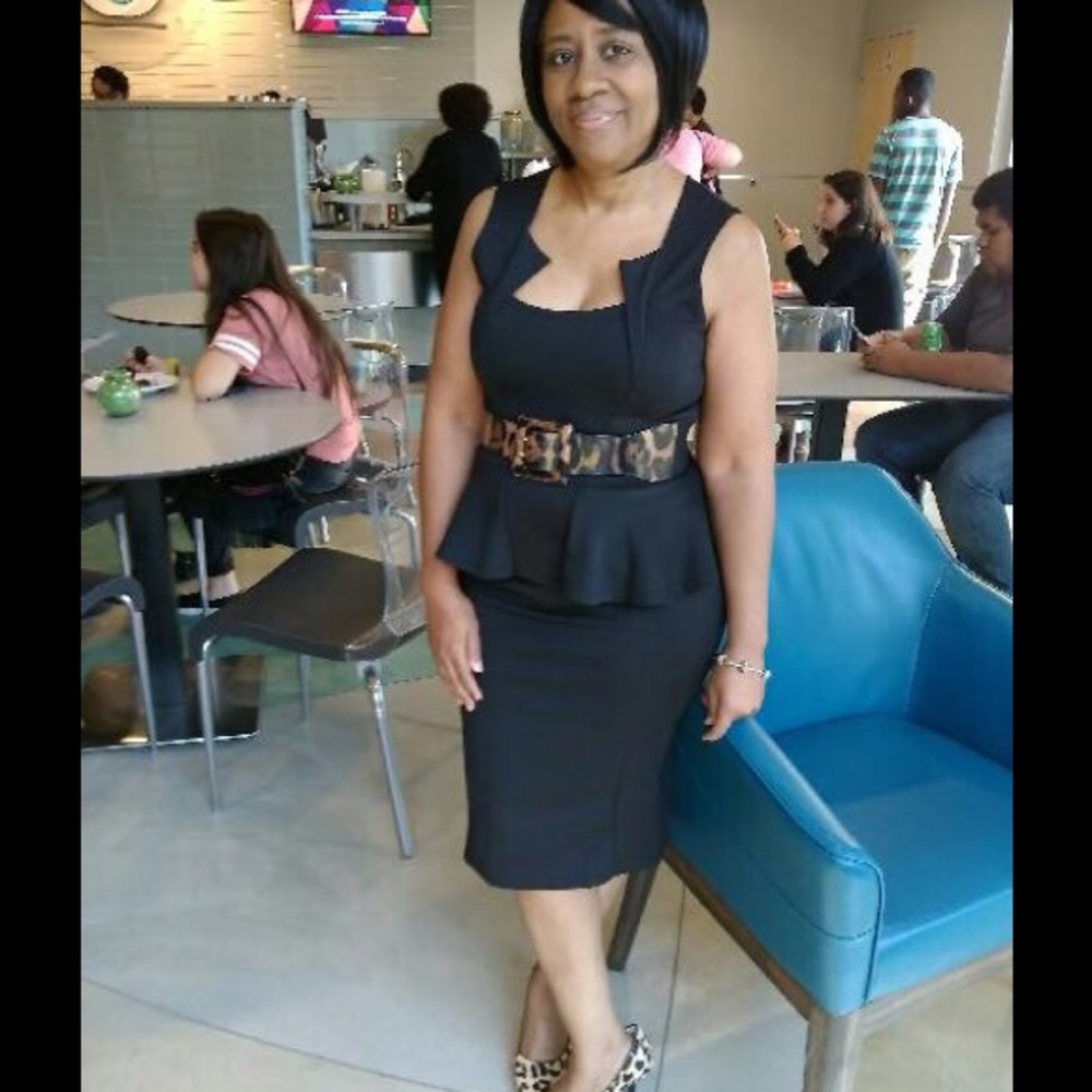 Beautiful black simple dress (belt not included)