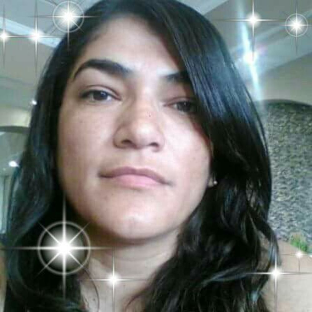 Meet your Posher, Adriana