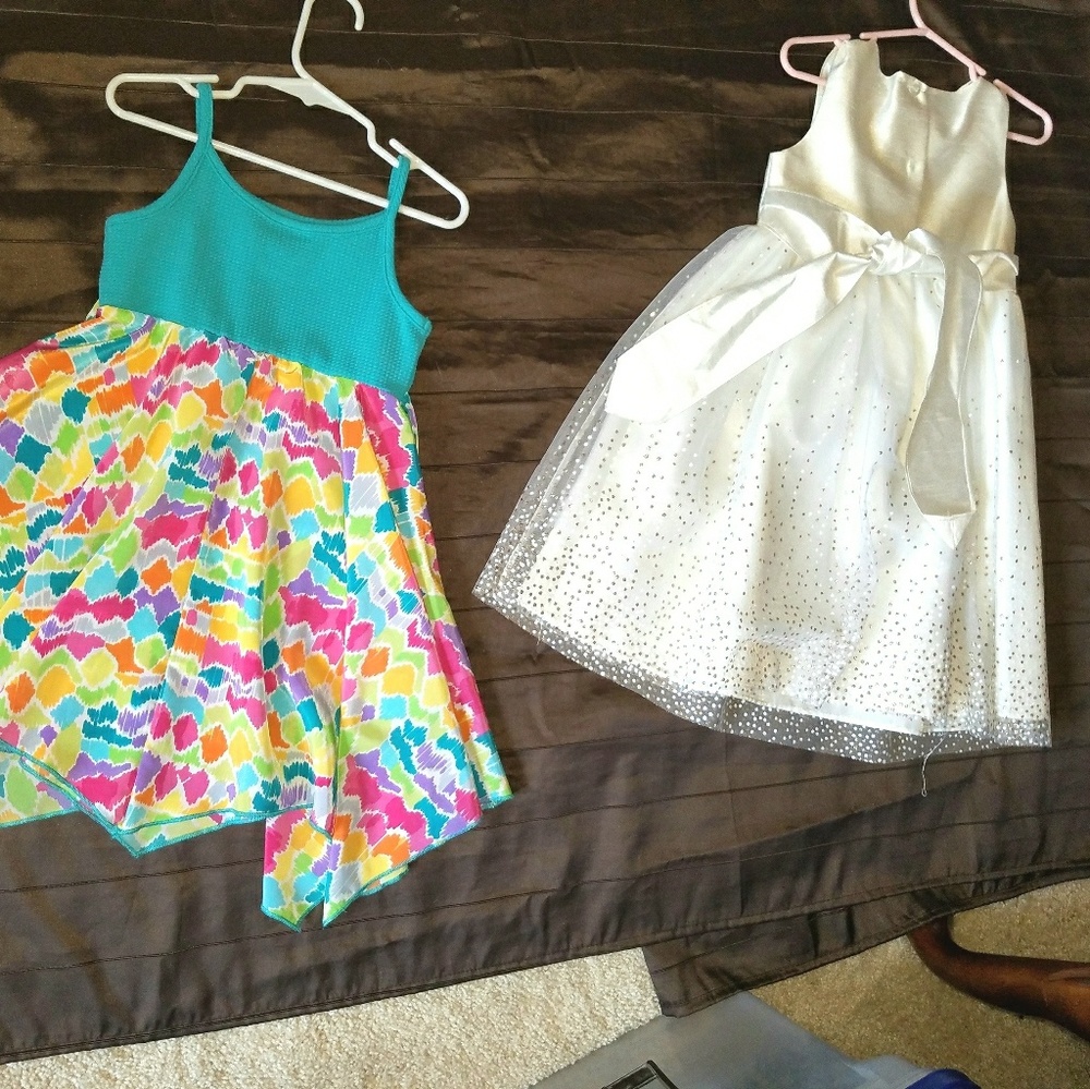 Girls 4T summer dresses lot - Picture 2 of 3