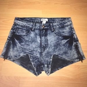 Forever21 denim shorts