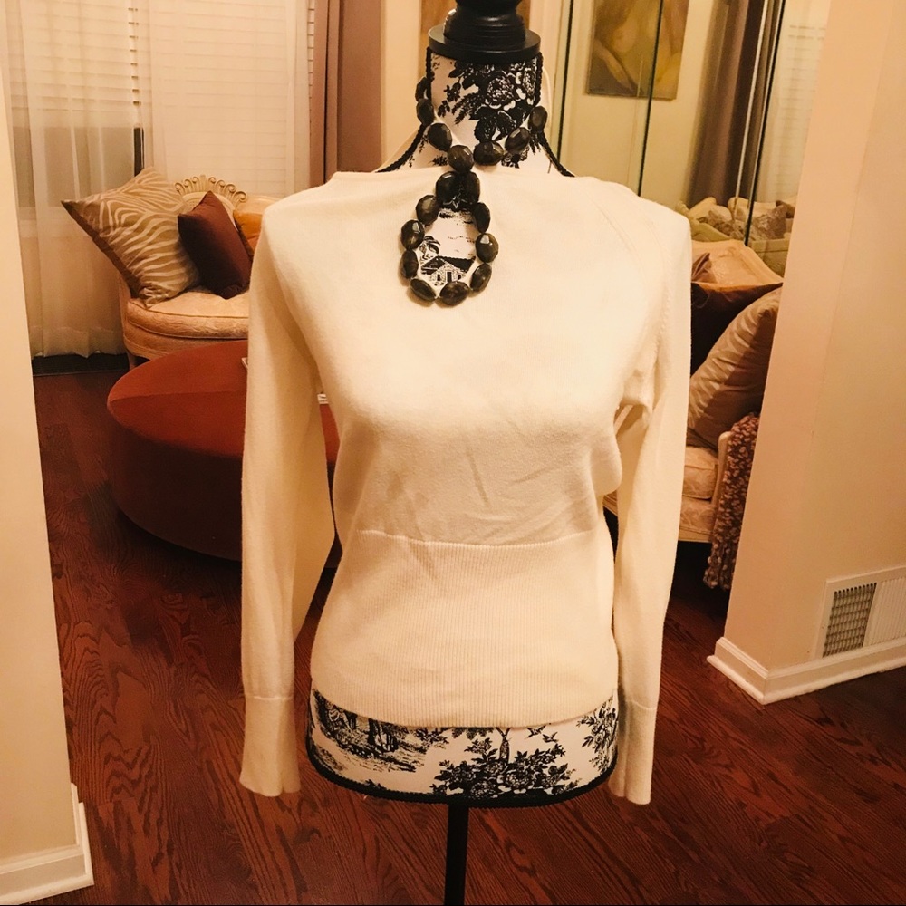 Size L blouse