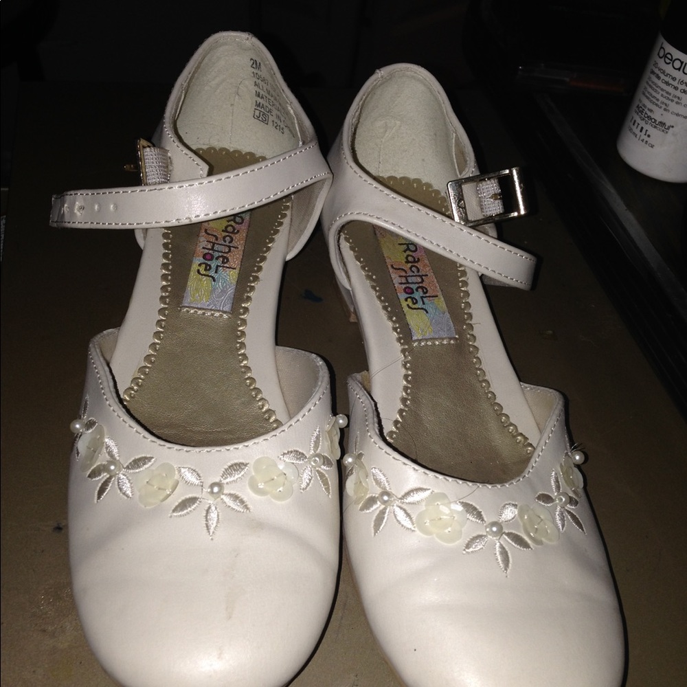 Dress shoes