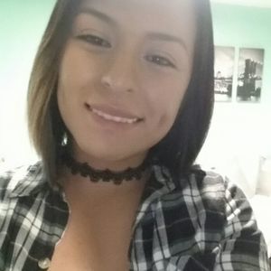 Meet your Posher, Nidia