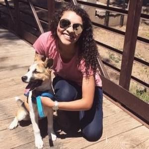 Meet your Posher, Cleo