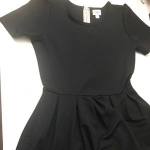 LuLaRoe Amelia solid black size M