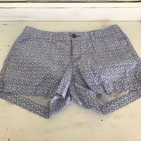 Lavender pattern old navy shorts - Picture 1 of 3