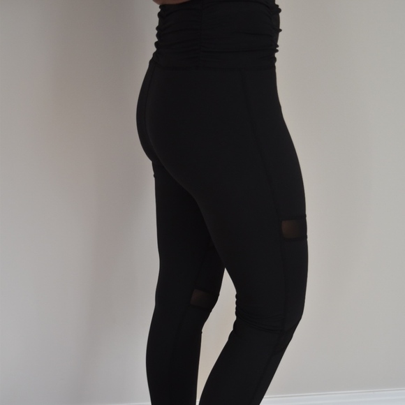 Live-In Workout Leggings - Picture 3 of 6