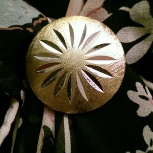 ✨Vintage Scarf Clip✨