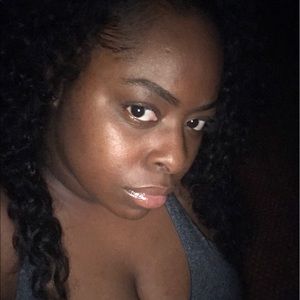 Meet your Posher, Helen