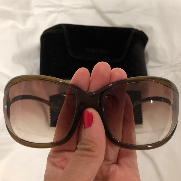 Tom Ford Sunglasses - Picture 4 of 4