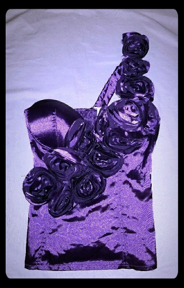 Purple roses one shoulder top [SZ-Med]