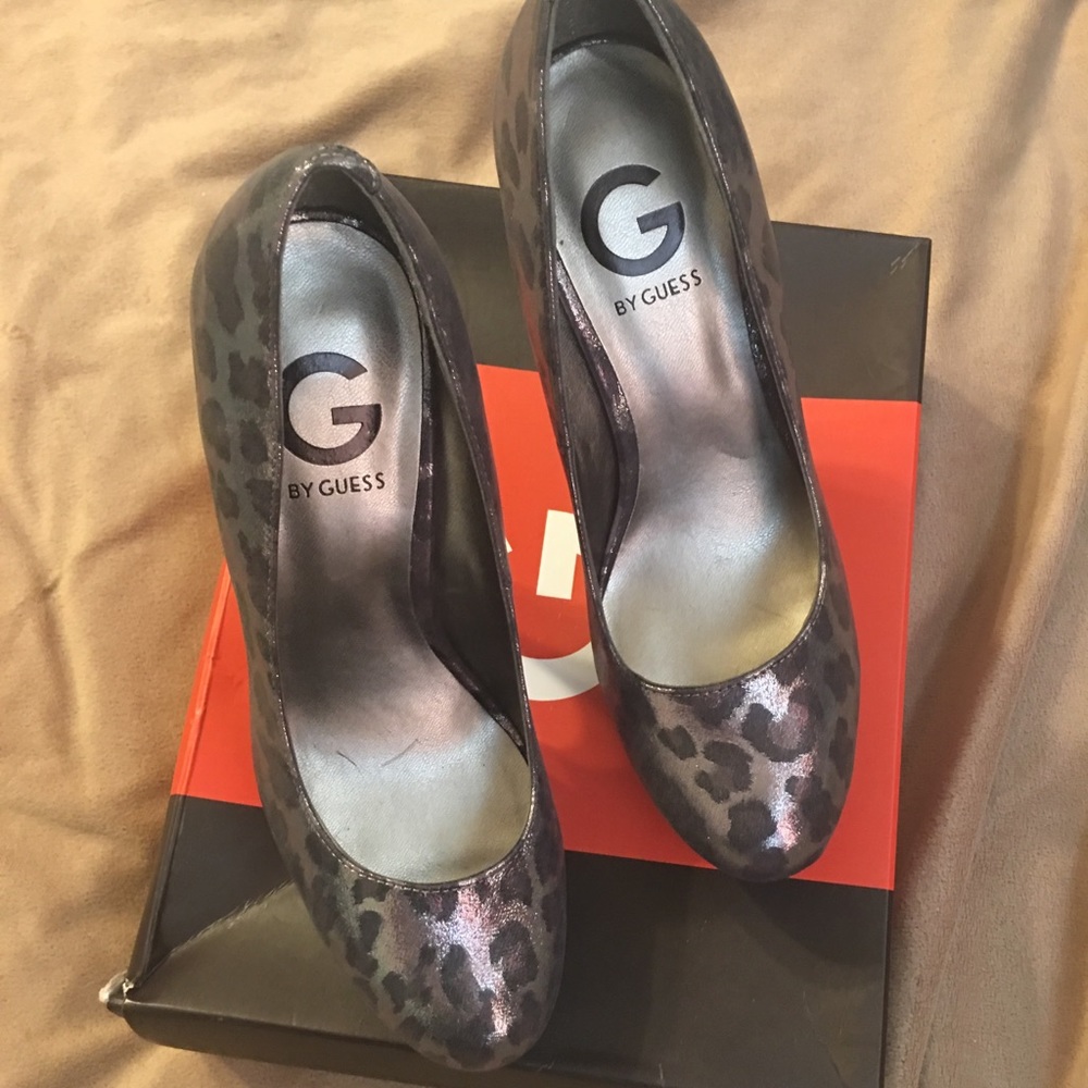 Guess leopard heels