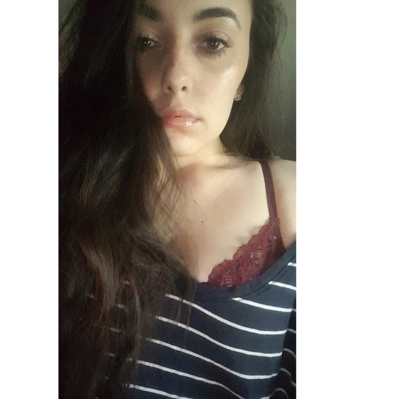 meet your posher! - Picture 3 of 4