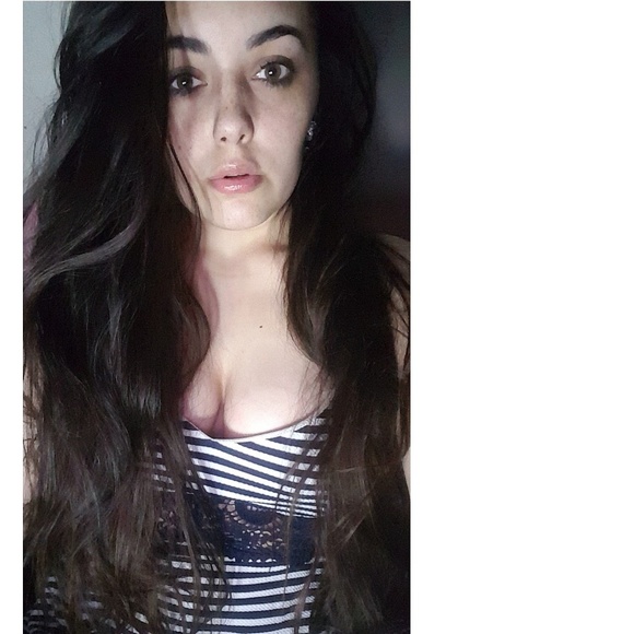 meet your posher! - Picture 2 of 4