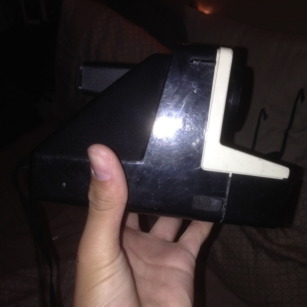 Polaroid camera - Picture 2 of 8