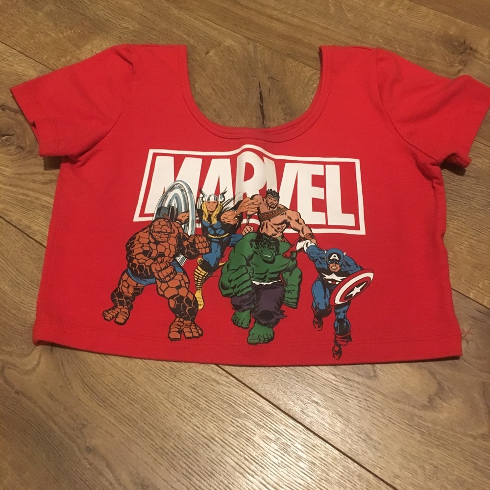 Forever 21 Marvel Croptop