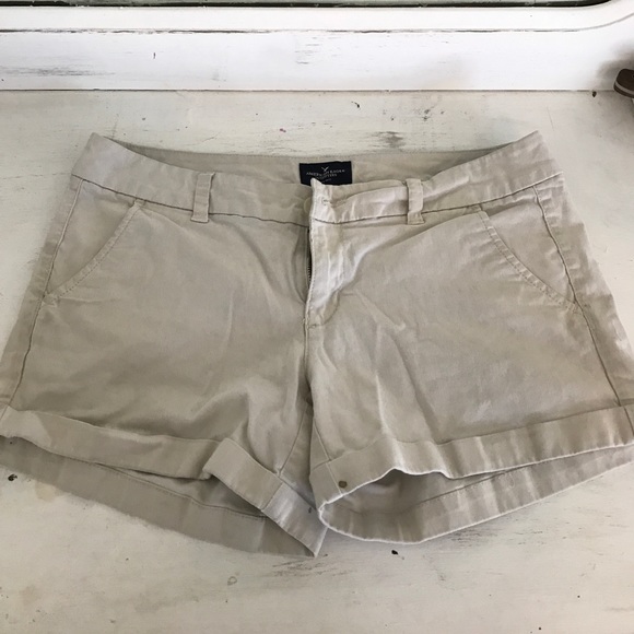 American eagle khaki shorts size 8 - Picture 1 of 4