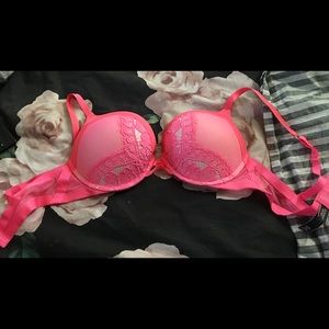 Victoria's Secret Bombshell bra