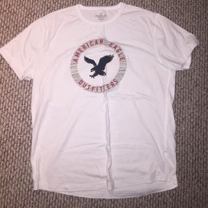 American Eagle. T-Shirt