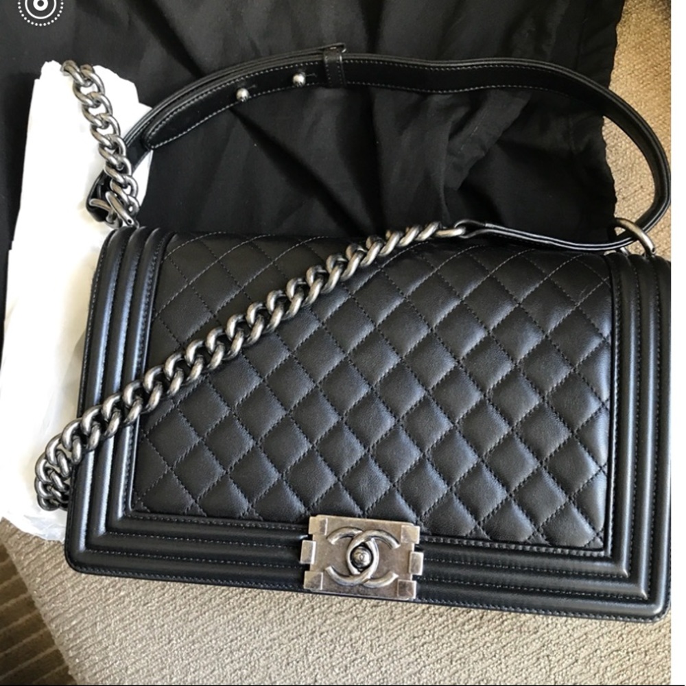 Chanel Black Boy NEW MEDIUM Ruthenium