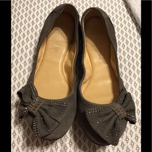 Gianni Bini Flats. Size 6.