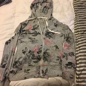 Aeropostale floral 🌷🌹🌸 zip up jacket