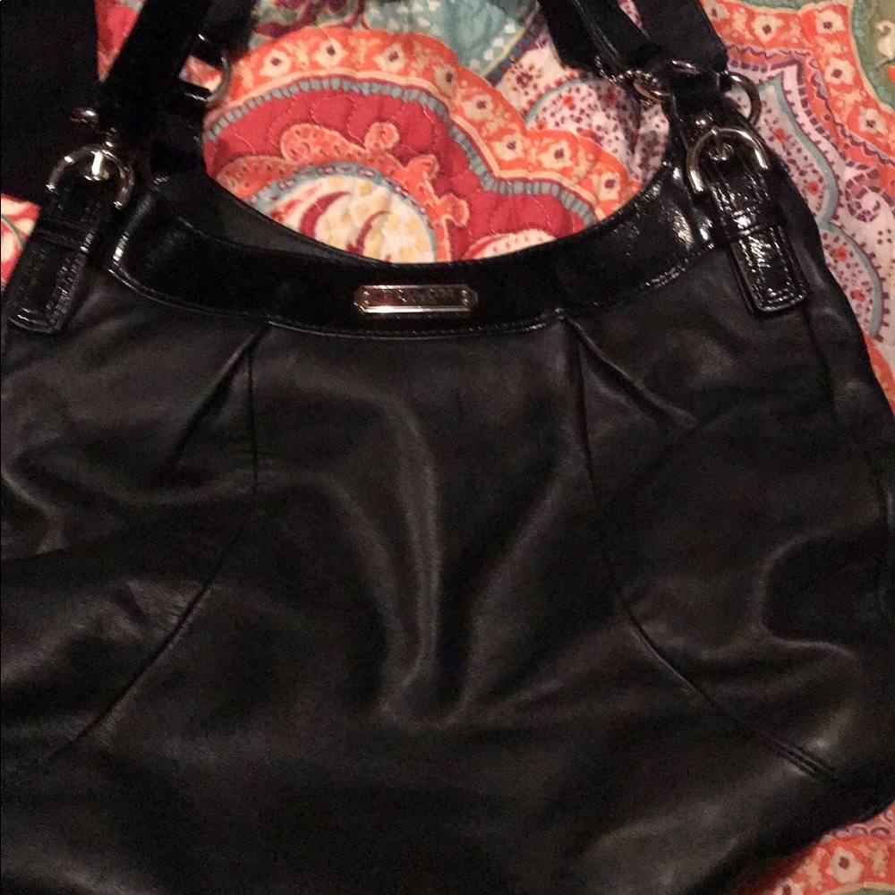 Medium coach bag