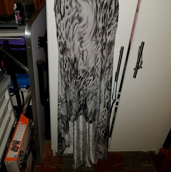 Dress - Picture 2 of 2