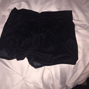 Velvet shorts