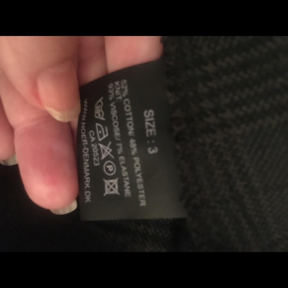 Skirt - Picture 4 of 7