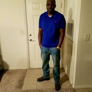 Meet your Posher, Anayo