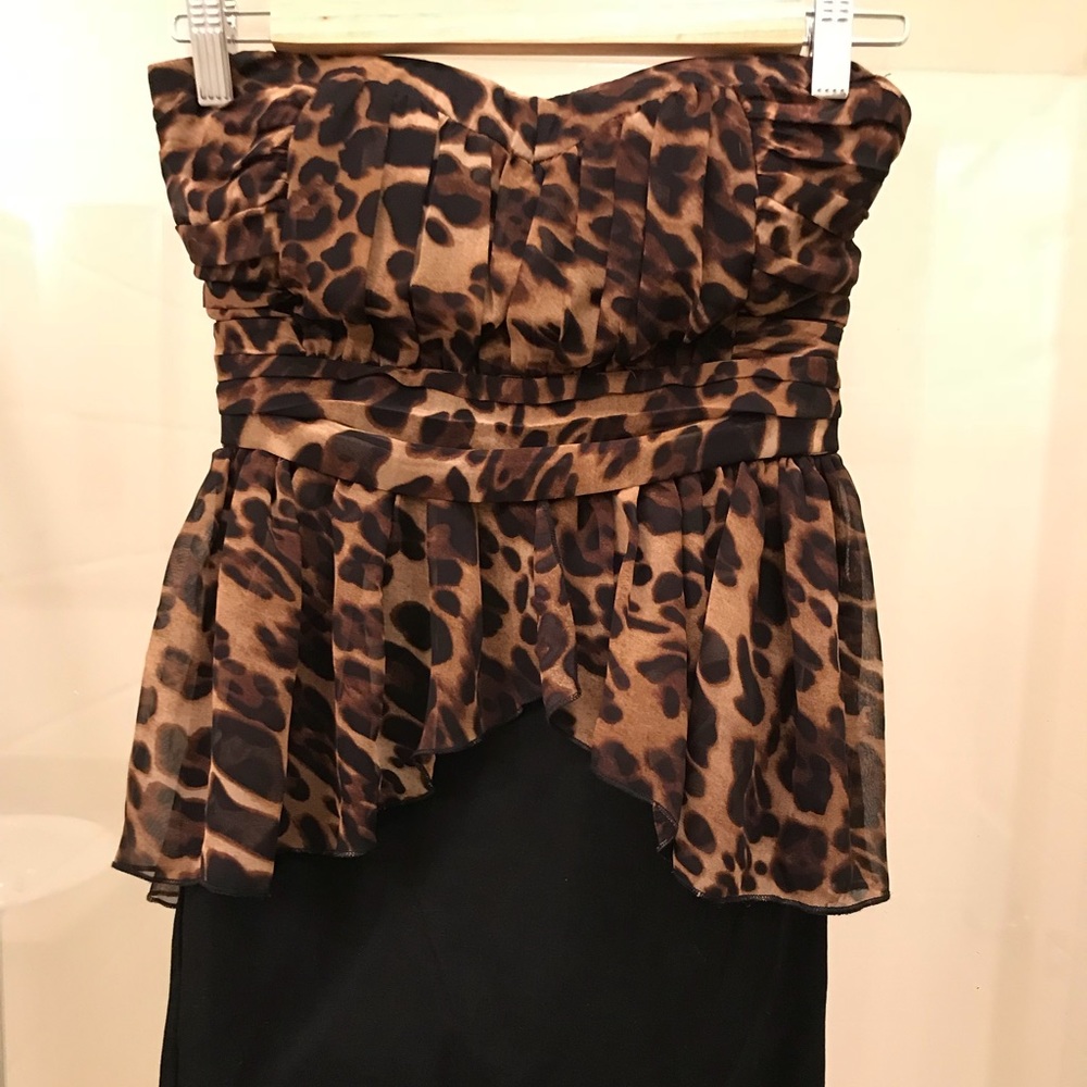 🎁 NWT 🎁 Sexy Animal Print mini dress