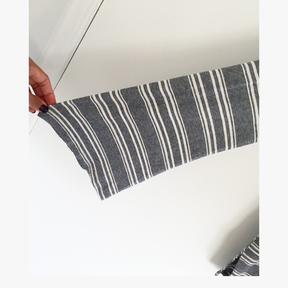 ELLA MOSS- striped keyhole top - Picture 6 of 8