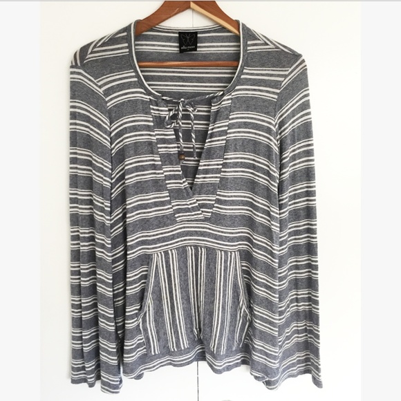 ELLA MOSS- striped keyhole top - Picture 2 of 8