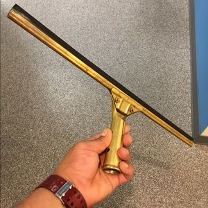 Meet your Posher, Rene