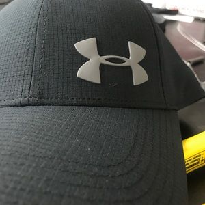 Meet your Posher, Adam