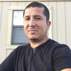 Meet your Posher, Javier