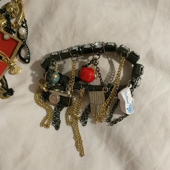 Betsey Johnson Travel Set - Picture 6 of 6