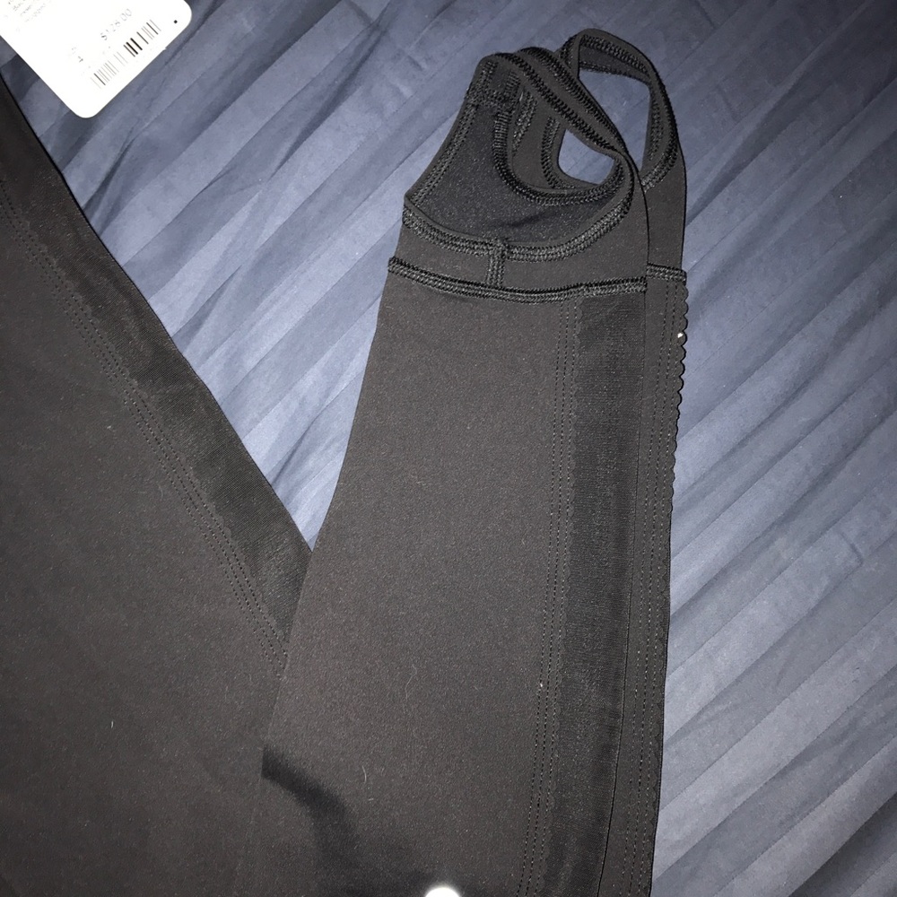 Size 4 black Adore Your Core Tight Leggings