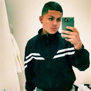 Meet your Posher, Luis