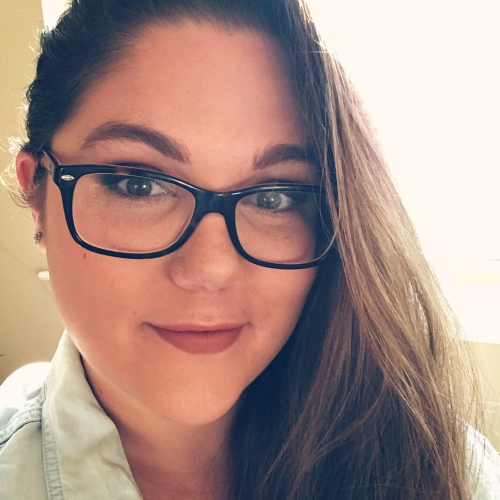 Meet your Posher, Kayla
