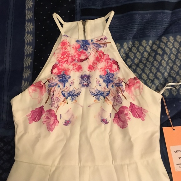 Garden of Eden playsuit - Picture 2 of 6