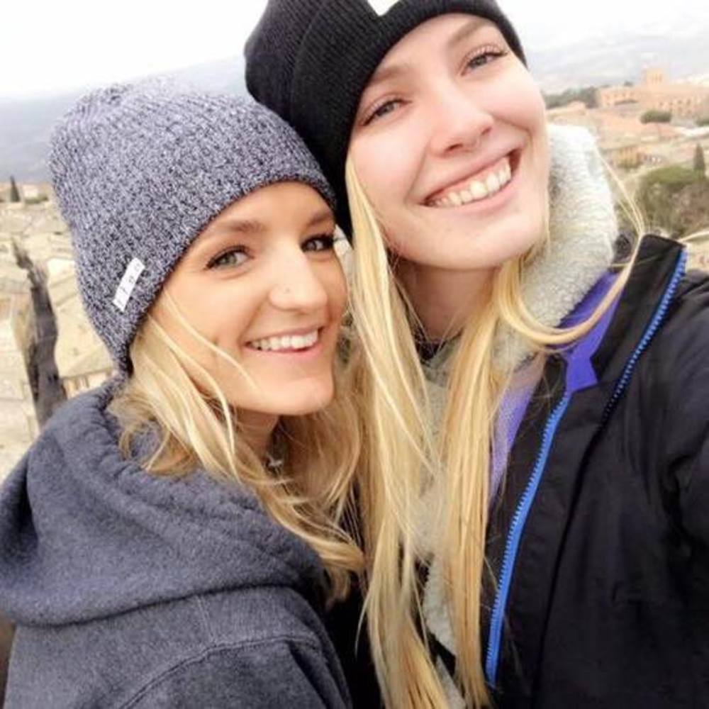 Meet your Posher, Sydney