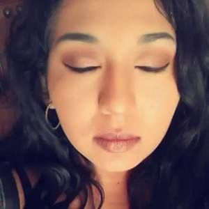 Meet your Posher, Mariana