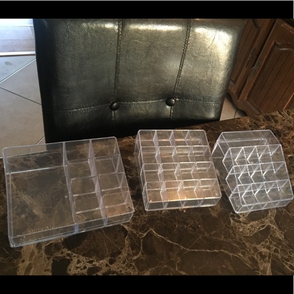 Make up vanity organizer - Picture 2 of 2