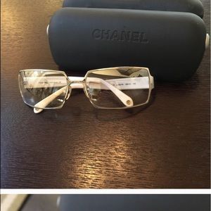 Chanel sunglass