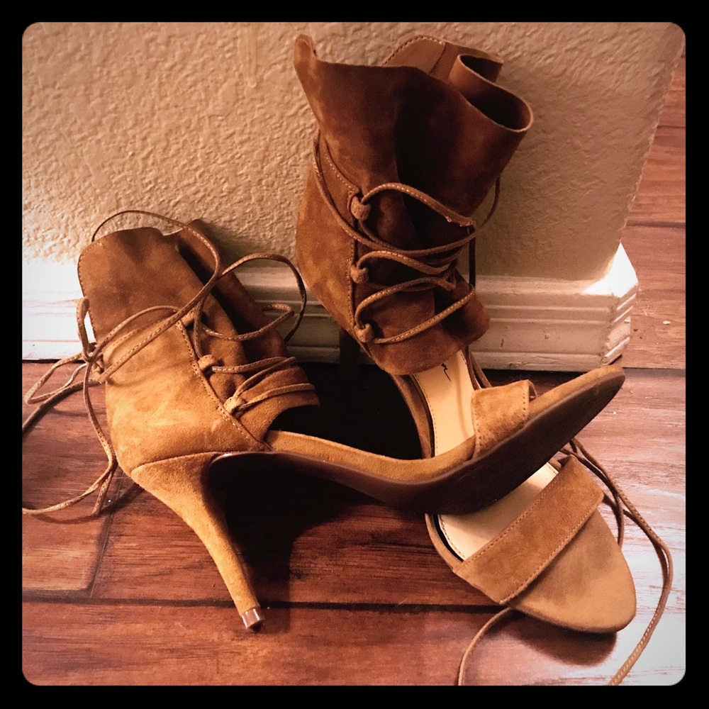 Tan Suede Fall Jessica Simpson Lace Up Heels